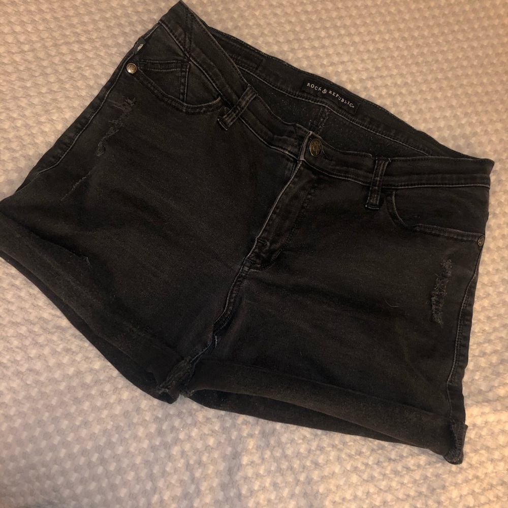 Black denim Rock & Republic shorts